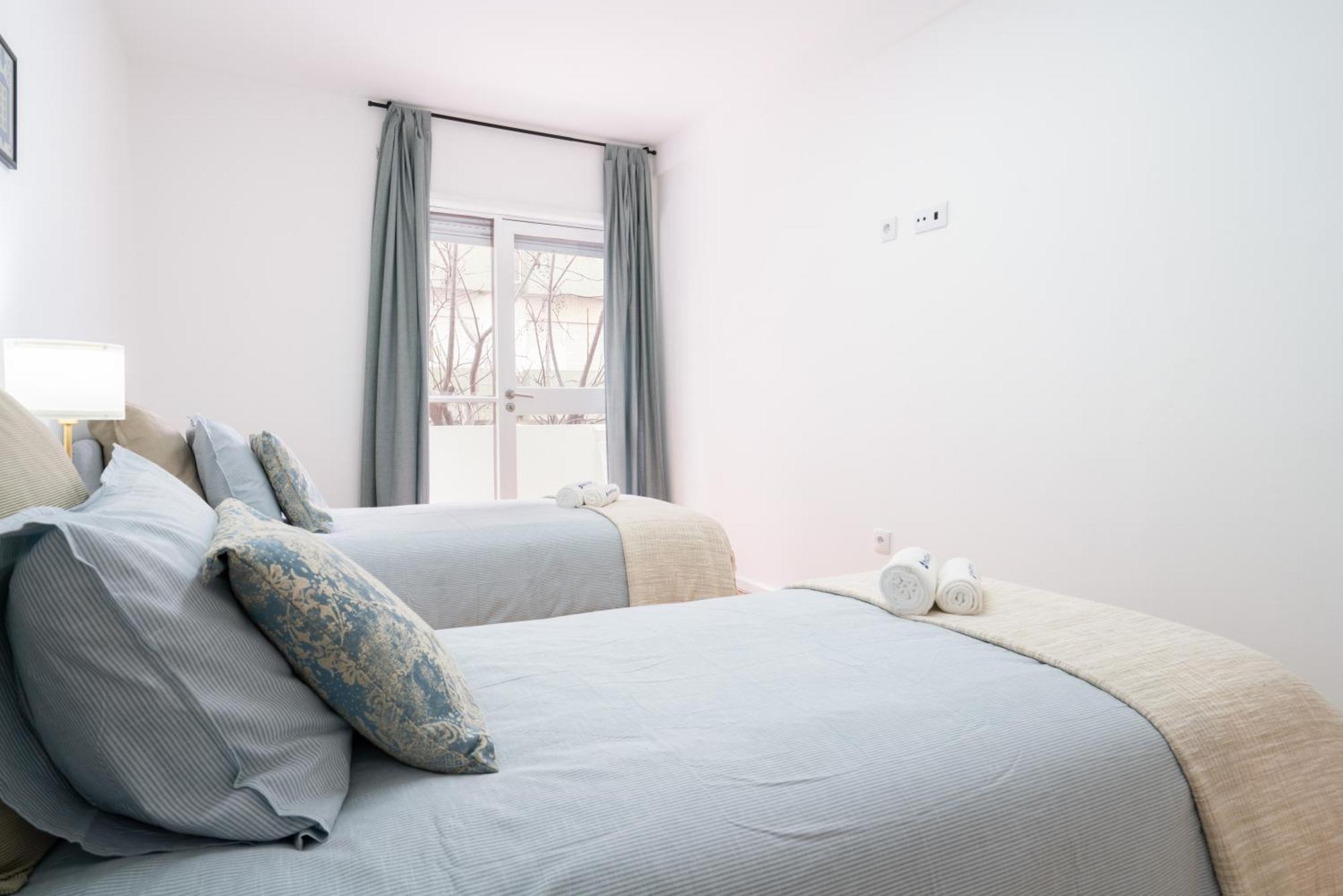 Host Wise - Spacious Fresh Flat W Terrace - Near Sea 埃斯平霍 外观 照片